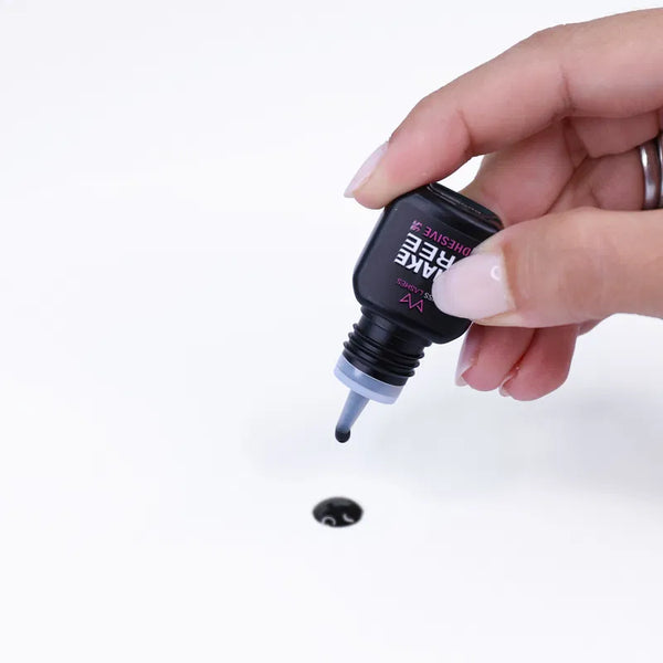 Shake Free Adhesive | 5 g